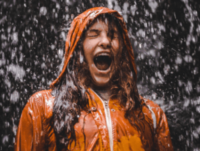 How eCommerce and travel businesses can use weather-based marketing - featured image